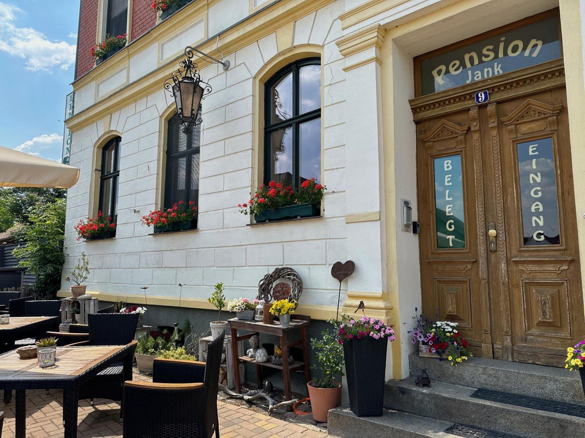 Отель Pension Am Stadtgraben Люббенау Экстерьер фото